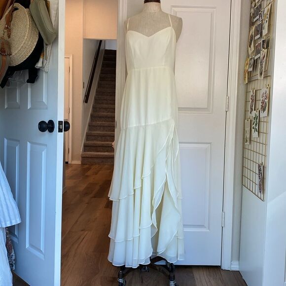 David’s Bridal Fame & Partners Ophelia cream formal maxi - Picture 3 of 13